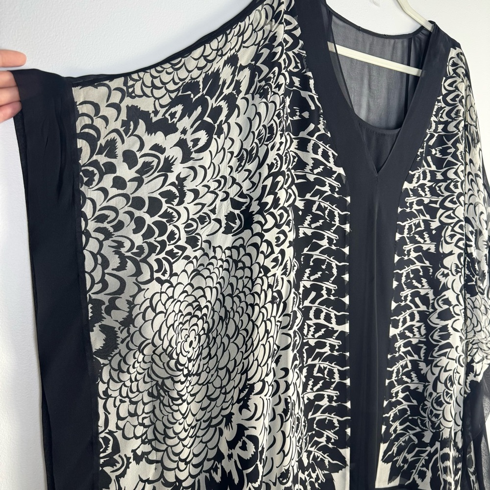 Harari Silk Poncho 1X Flowy Black White with Tank 2X Top Blouse Graphic Print - Picture 5 of 12